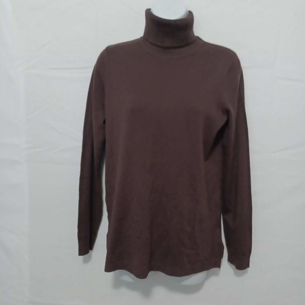 Evolution‎ by Cyrus brown turtleneck  long sleeve soft sz M